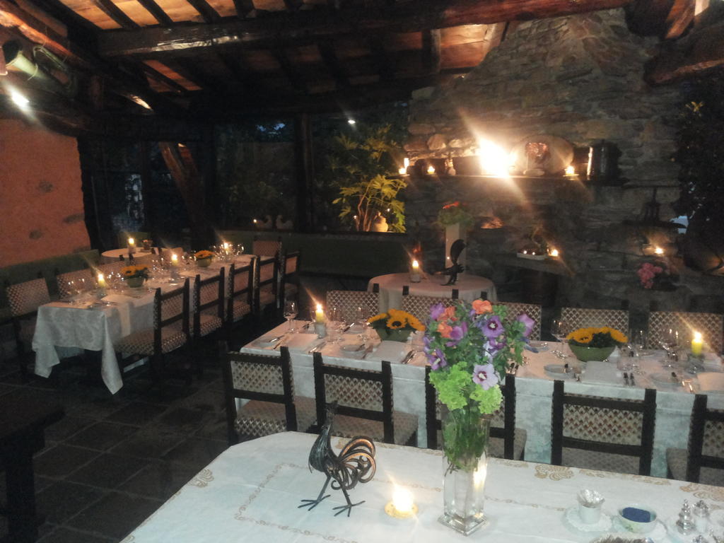 Motto Del Gallo Hotel Taverne Kültér fotó